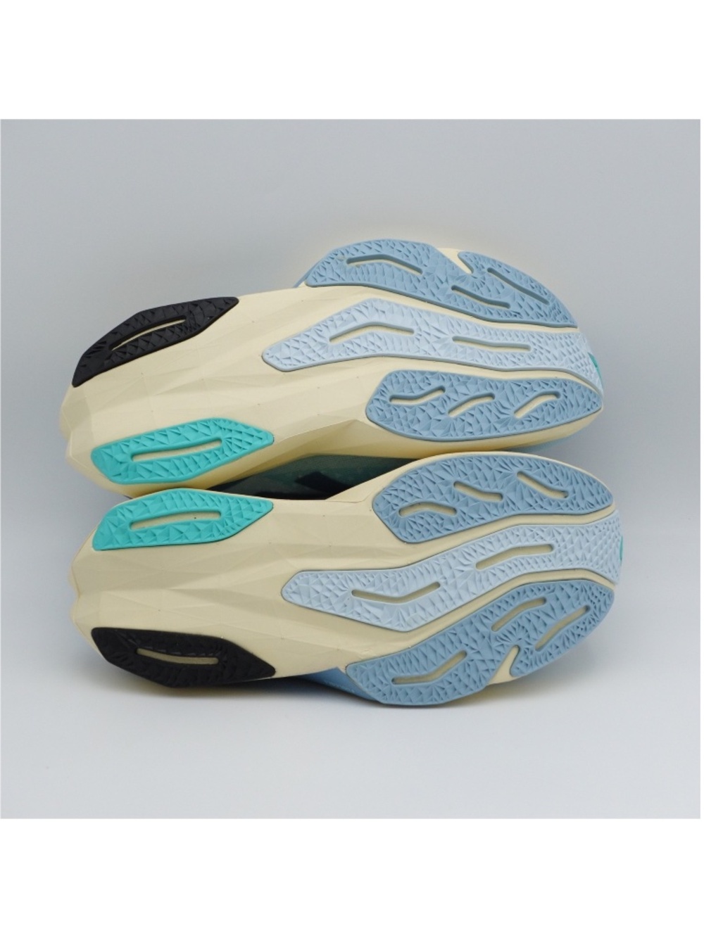 NEW New Balance FuelCell Rebel v4 Running Shoes WFCXCH4 - Picture 5 of 9